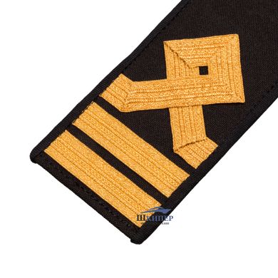 Category 7 Standard shoulder straps (corresponding to the position of Chief Officer / 2nd Engineer)