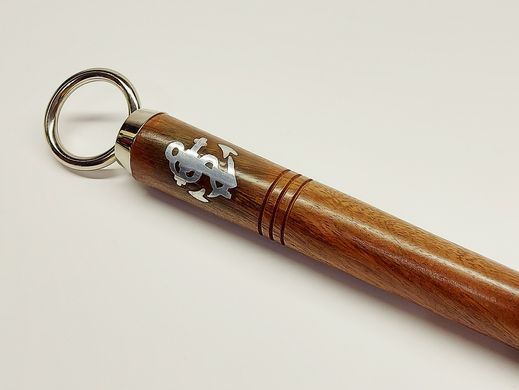 Shoehorn with wooden handle