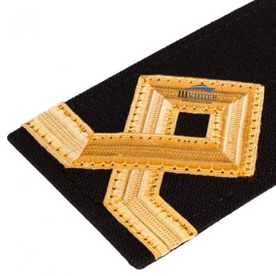 Category 4 Premium shoulder straps (corresponding to the position of fourth officer, fifth engineer)